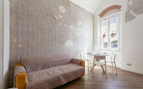 Innpisarentals - La Fortezza Apartment